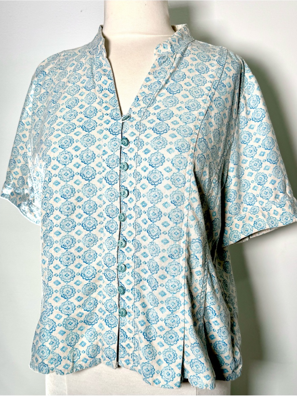 Christopher & Banks L Blue Medallion Linen Blend Blouse Unique Quiet Luxury